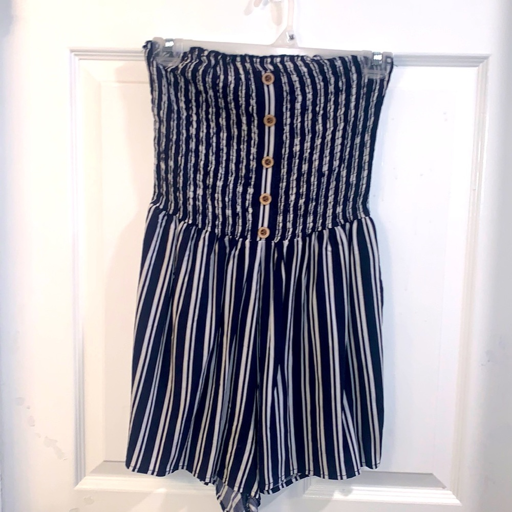 Garage blue and white romper